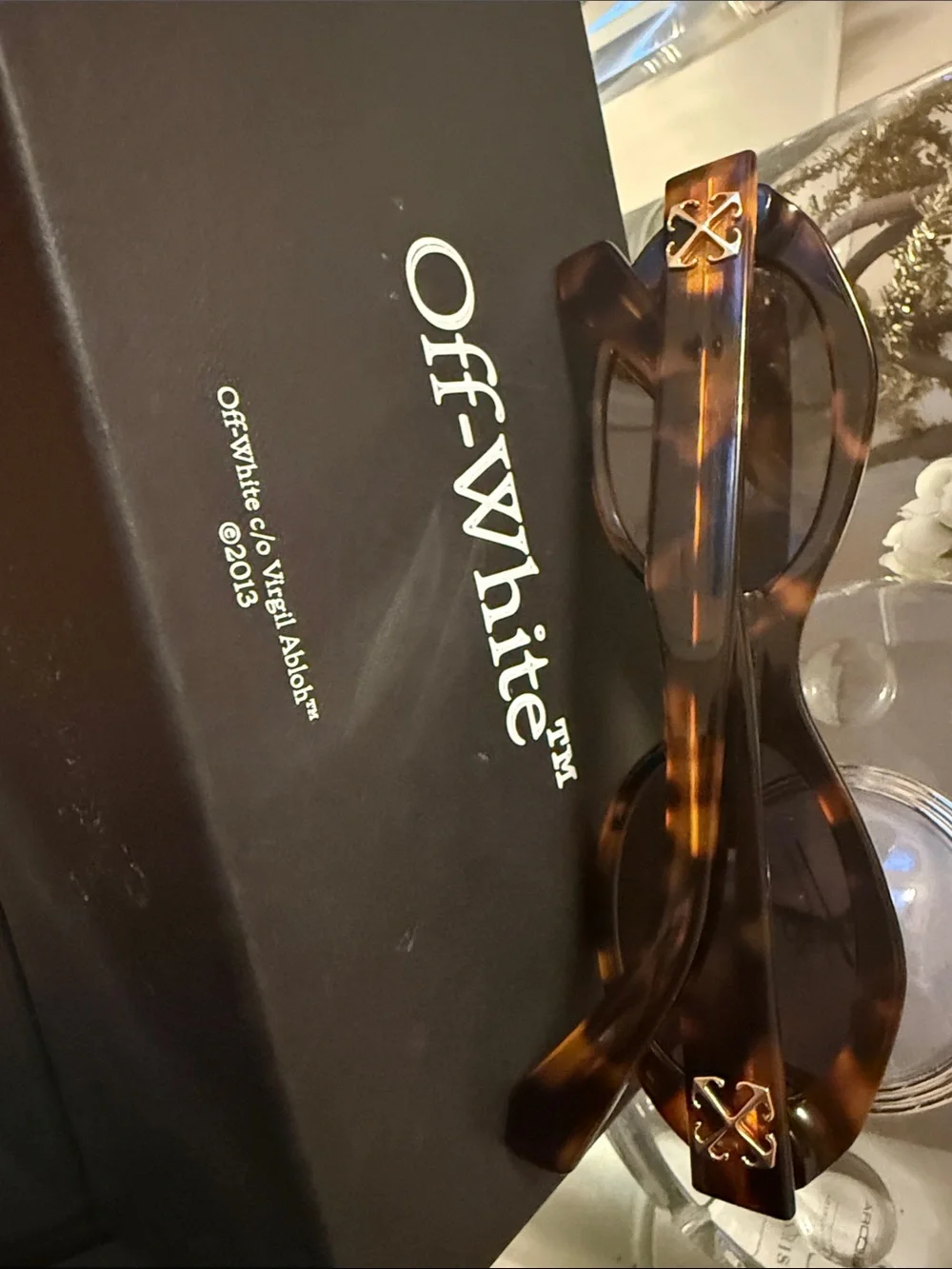 Off-White Edison sunglasses Havana Dark grey